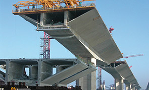 realizace Most přes záliv San Francisco, 2